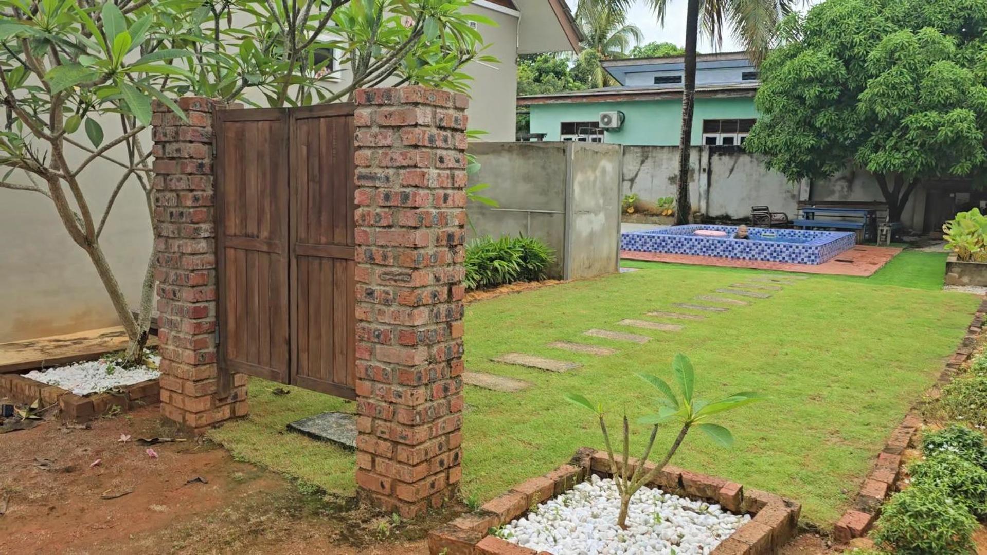 Casa Tiga Homestay Besut Kampung Kuala Besut ภายนอก รูปภาพ